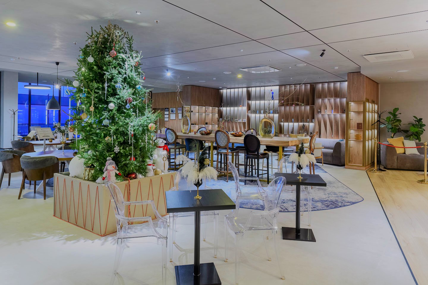 Новый год 2026 в Санкт-Петербурге: праздник и корпоратив в отеле Domina Пулково